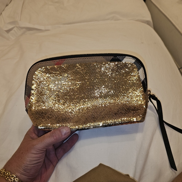 NWT Burberry Sequin Cosmetic Bag - Picture 3 of 7